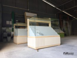 เฟอร์นิเจอร์ตกแต่งร้าน หลากหลายฟังก์ชั่น ในแบบที่ลูกค้าปรับเปลี่ยนได้ ไม่ว่าจะเป็นสี หรือขนาดของเฟอร์นิเจอร์